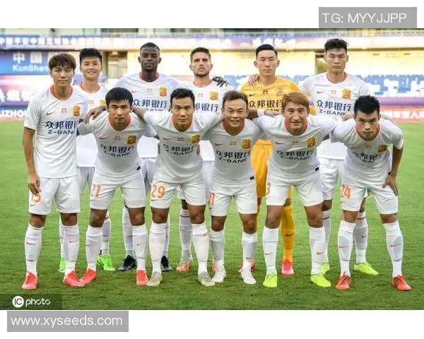 上港与首尔精彩对决比赛录像回顾及精彩瞬间分析